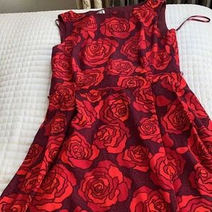 Red one is size 10 only wear it once